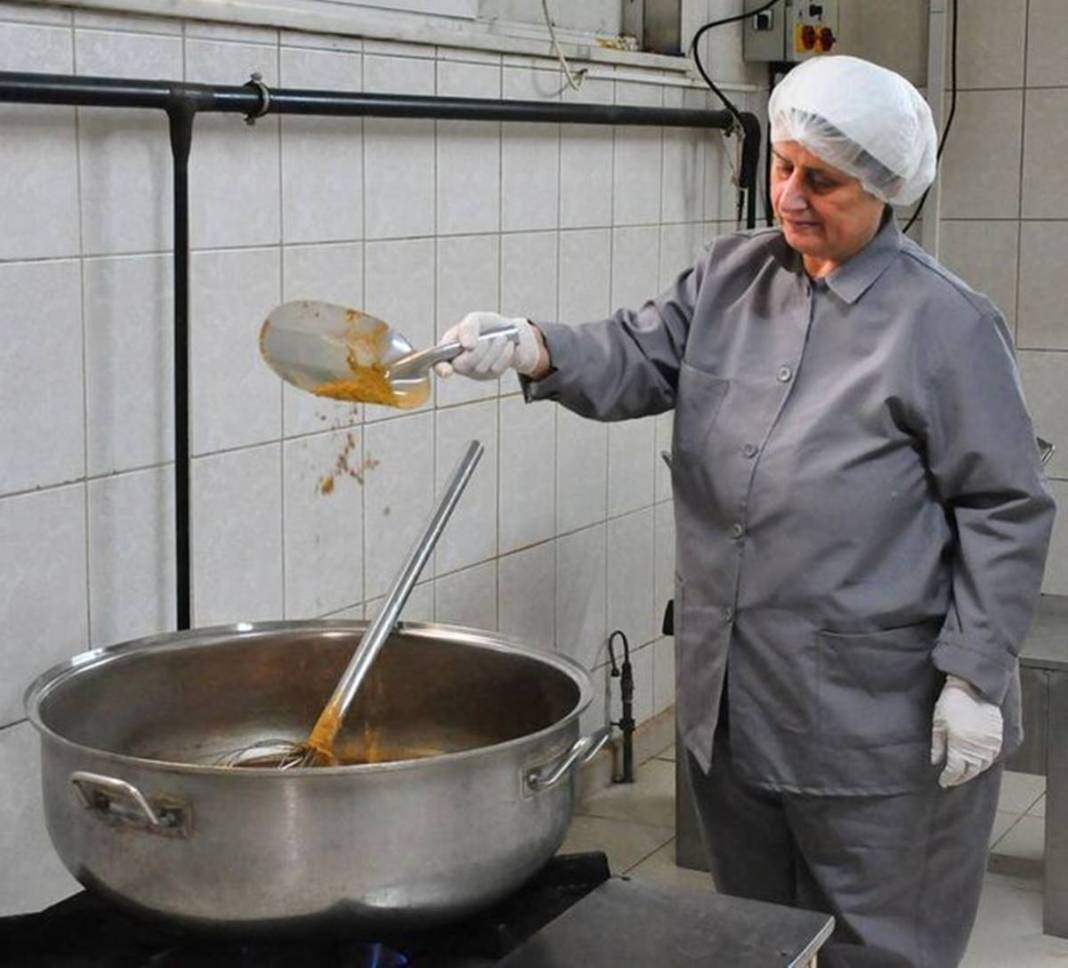 Tonlarcası ücretsiz dağıtılacak: Sadece 15 kişi hazırlıyor! Geleneksel yöntemler kullanılıyor 12